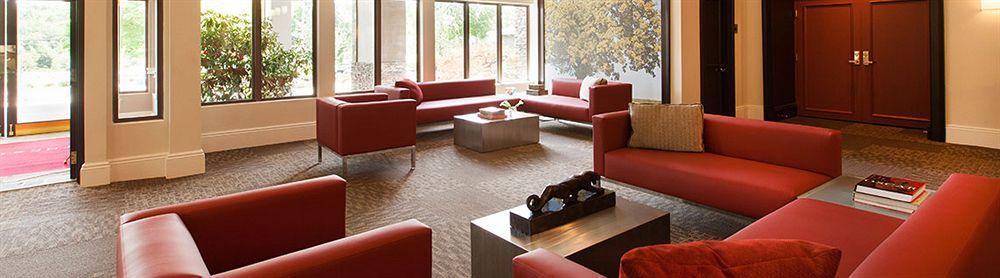 Ramada By Wyndham Rock Hill At Sullivan Center Extérieur photo