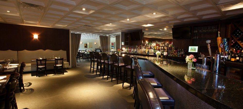 Ramada By Wyndham Rock Hill At Sullivan Center Extérieur photo