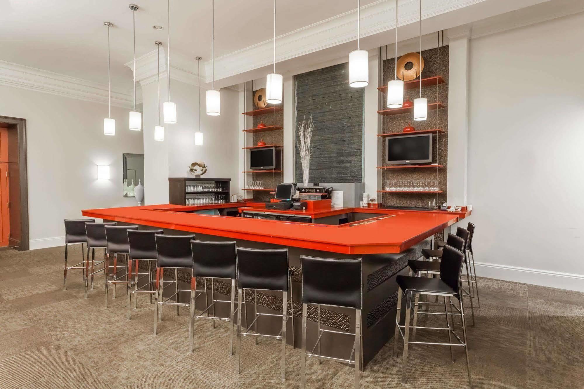 Ramada By Wyndham Rock Hill At Sullivan Center Extérieur photo