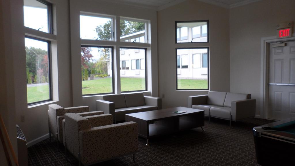 Ramada By Wyndham Rock Hill At Sullivan Center Extérieur photo