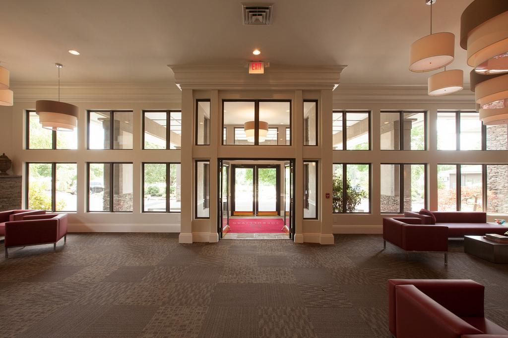 Ramada By Wyndham Rock Hill At Sullivan Center Extérieur photo