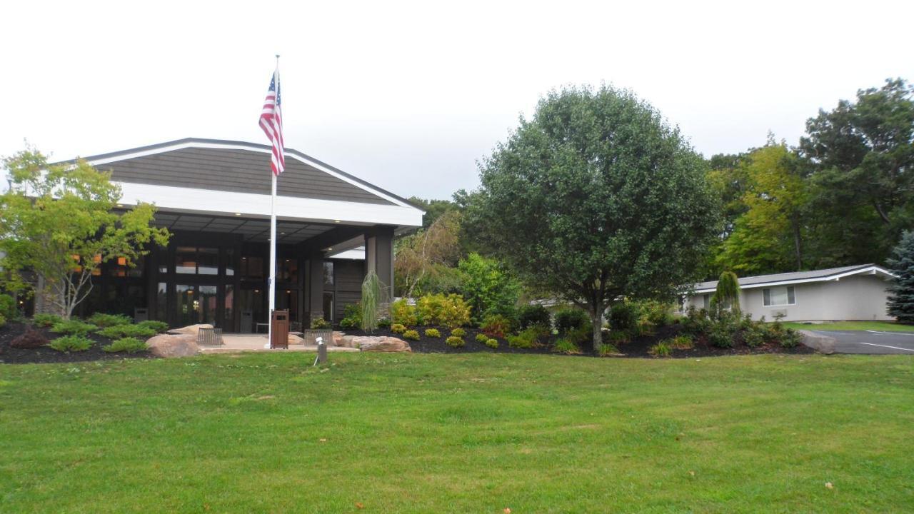 Ramada By Wyndham Rock Hill At Sullivan Center Extérieur photo